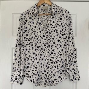 Industry Snow Leopard Animal Print Button Down Shirt Size Medium